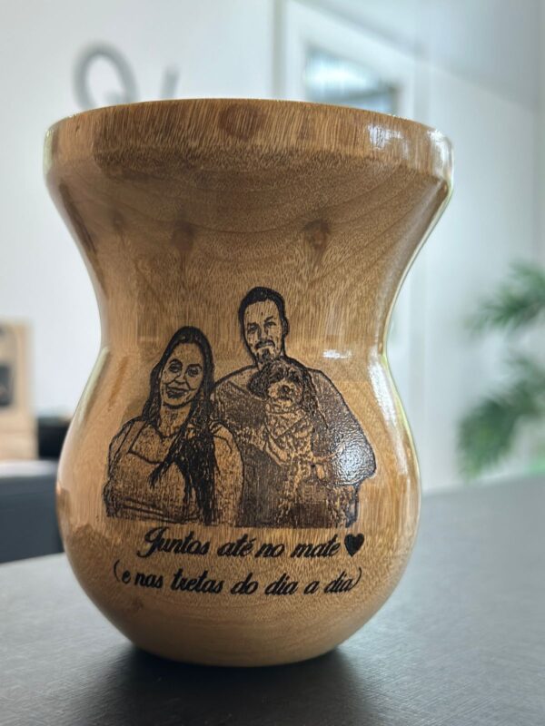 Cuia de Madeira Imbuia Personalizada com Gravação de Foto - Image 6