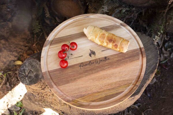 Tábua de Corte Redonda Personalizada 34cm — Perfeita para Churrasco, Petiscos e Outros Momentos Especiais! - Image 5