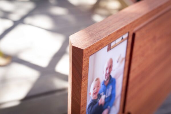 Tábua de Corte 50x30x3cm/ Personalizada GW – Modelo Exclusivo com Foto Resinada - Imagem 5